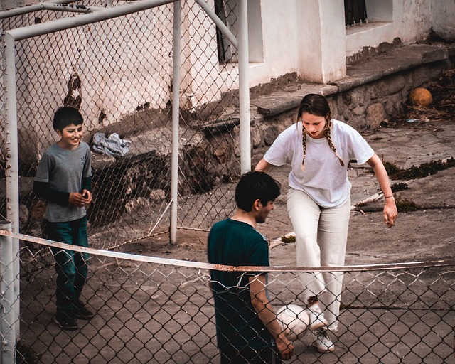 在一场充满 在一场充满